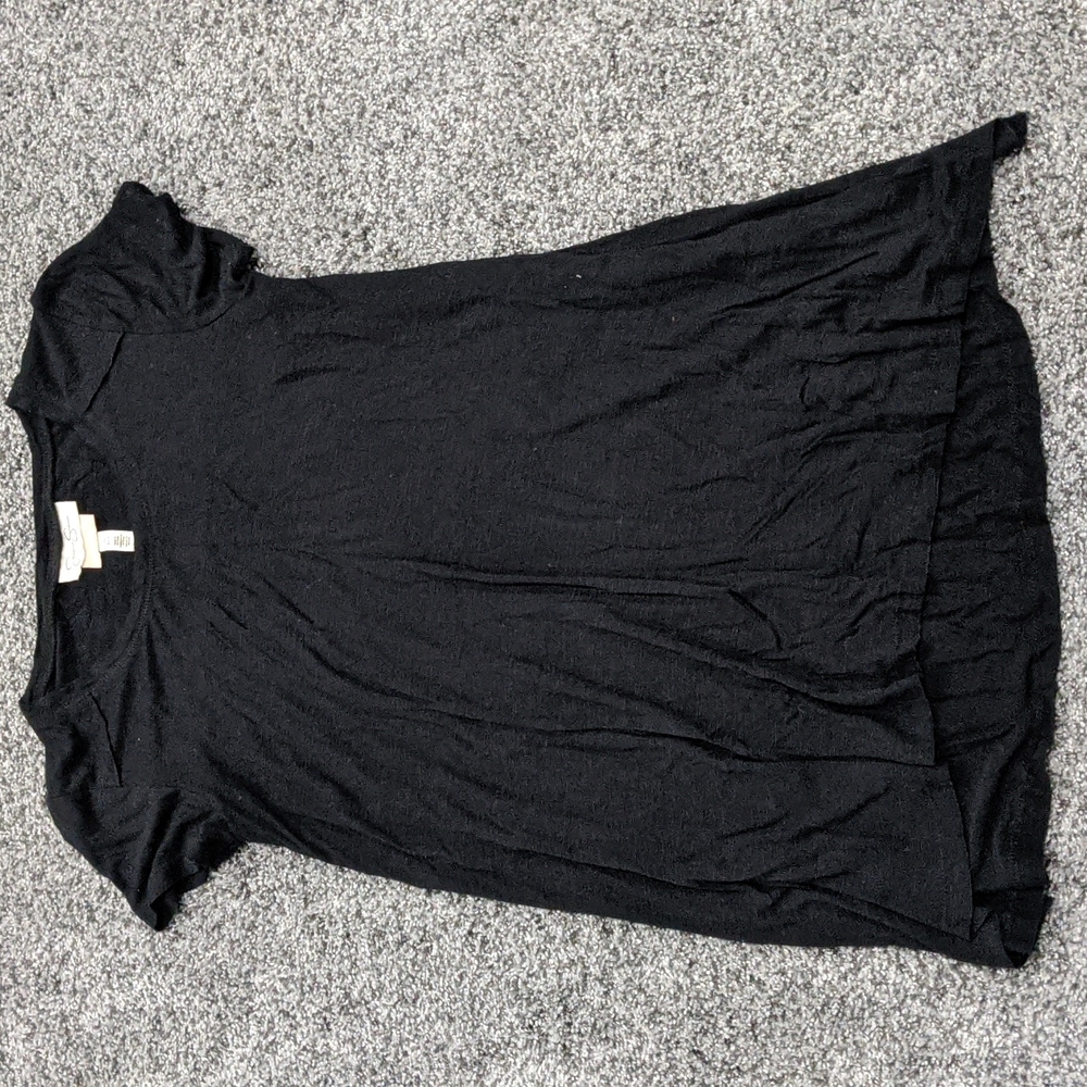 Jessica Simpson Nursing Shirt